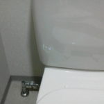 トイレ内止水栓